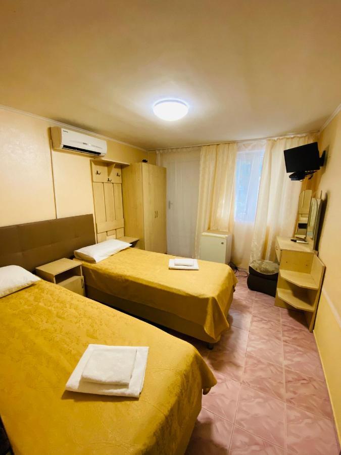 Primorie Guest House Tsandrypsj Buitenkant foto