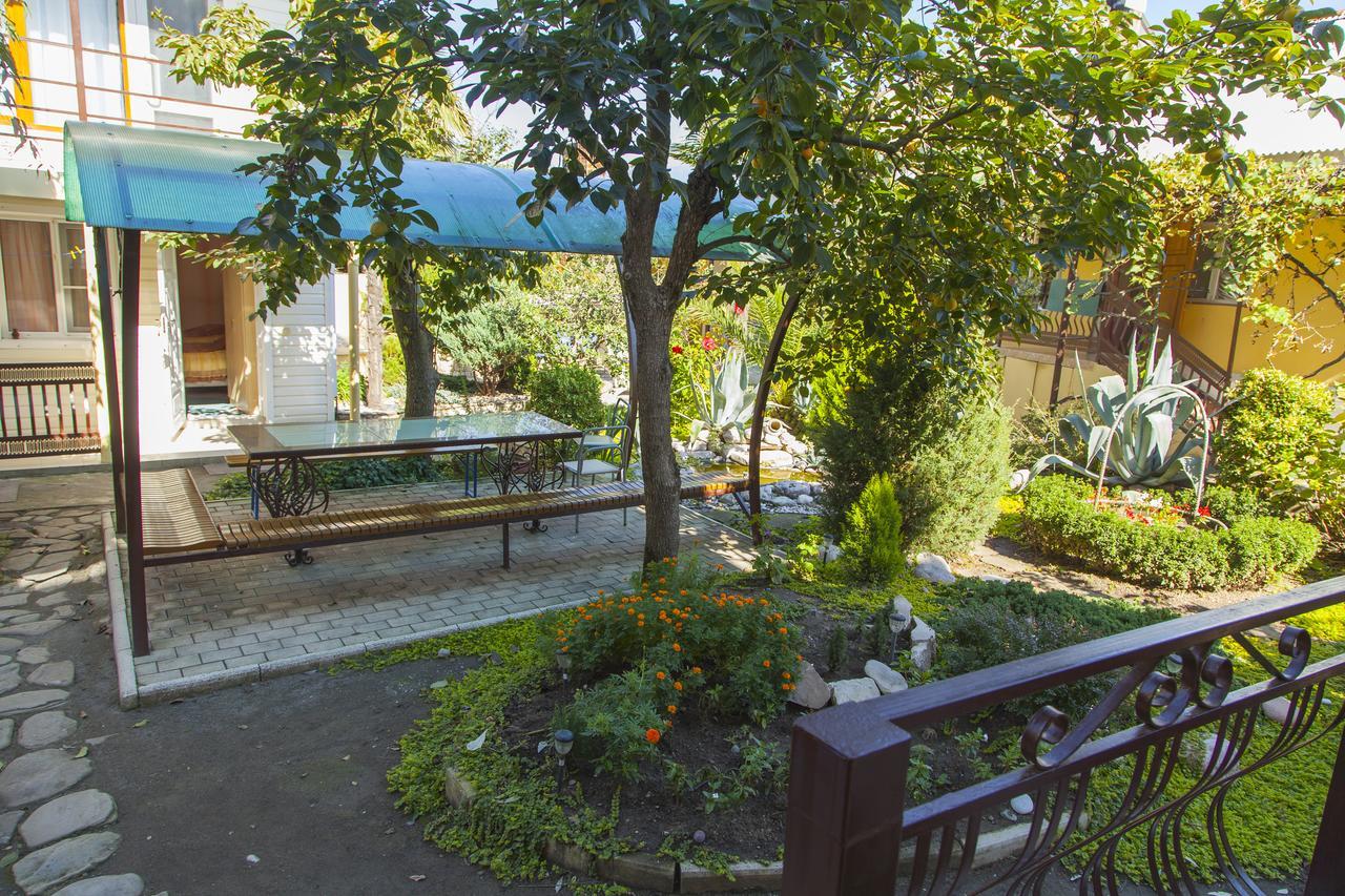 Primorie Guest House Tsandrypsj Buitenkant foto